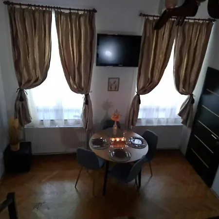 Sofia's Comfy Studio In The Old Town